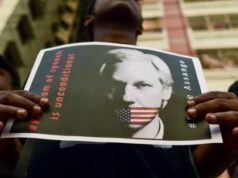 Assange e l’estradizione in Usa, mobilitazione a sostegno del giornalista: “Minacciata la libertà di stampa”