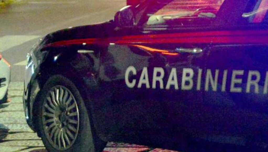 Brindisi, accoltella e uccide padre 70enne in casa: fermato il figlio