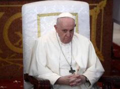 Papa si scusa per frase sui gay: “Non volevo offendere, nella Chiesa c’è spazio per tutti”