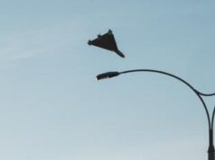 Ucraina, nuovo attacco Russia: Kiev abbatte droni e jet