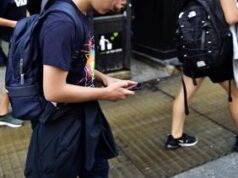 L’esperto, ‘a 8-10 anni già tecnostressati, giusto stop cellulare in classe’