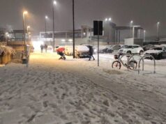 Meteo, neve su Torino e polemiche: “pomeriggio da incubo”