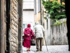 Anziani, ‘in Europa 1 persona su 3 vittima di ageismo’