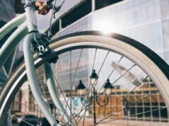 Tumori: oncologo, ‘bici tra strumenti prevenzione, meno smog più movimento’