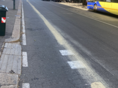 La Lega contro la “ciclabile pirata” dipinta da Fridays For Future in Santa Rita ciclabile pirata torino lega salvini