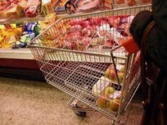 Inflazione in lieve calo ad agosto, ma accelera il carrello della spesa: i dati Istat