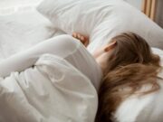 Insonnia frena i neuroni e rallenta il cervello, lo studio