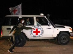 Emily Hand tra ostaggi liberati, il padre aveva detto “meglio morta che rapita”