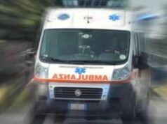 Femminicidio nel pesarese, strangola la moglie e tenta il suicidio a Fano