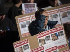 Israele, zio del 12enne ostaggio: “Rilascio Yagil? Scottati da troppi annunci, aspettiamo certezza”