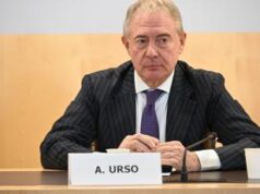 Mare, Urso: “Il settore marittimo contribuisce per 65 miliardi al Pil”