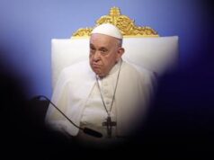 Per Papa Francesco “condizioni di salute buone, esclusa polmonite”