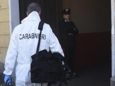 Bari, 78enne tenta approccio sessuale ma lei lo rifiuta: colpita alla testa con un martello