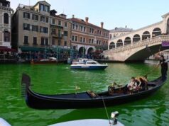 Blitz a Venezia di Extinction Rebellion, foglio di via e Daspo per gli attivisti