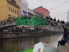 Clima: parla l’attivista di Xr, “La Cop28 ci ha deluso, così abbiamo colorato di verde i fiumi nelle città”
