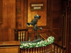 Concerto di Natale in Senato, standing ovation per Mattarella