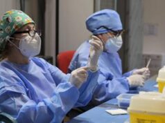 Covid di nuovo in aumento in Italia, ipotesi open day vaccino