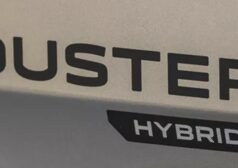 Il nuovo Dacia Duster con tecnologia ibrida