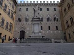 Mps, giudici appello ribaltano sentenza: assolti Profumo e Viola