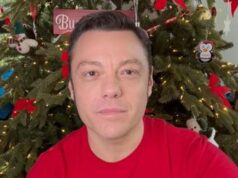 Tiziano Ferro: “Non riesco a cantare, si chiude anno difficile”