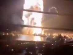 Ucraina, Kiev distrugge nave russa in Crimea – Video