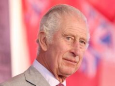 Carlo III e le finestre aperte anche in inverno, Buckingham Palace ‘in rivolta’