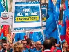 Ex Ilva, operai e indotto in corteo a Taranto: “Via Arcelor Mittal e scongiurare blocco attività”