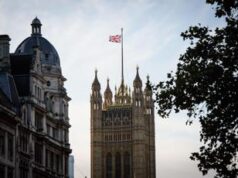 GB, fuga da Westminster: “Il palazzo del Parlamento è freddo e cade a pezzi”