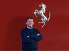 Giovanni Soldini firma una nuova sfida sportiva in Ferrari
