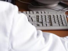 Influenza, medici di famiglia presi d’assalto: “Fino a 4 milioni di chiamate al giorno”