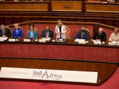 Italia-Africa, Meloni: “Da oggi via approccio predatorio o caritatevole’