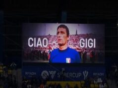 Morte Gigi Riva, fischi durante minuto di silenzio in Supercoppa