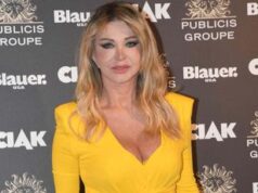 Paola Ferrari: “Ho un altro tumore al viso, presto mi dovrò operare”
