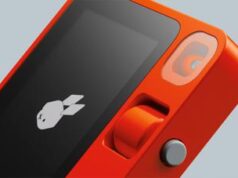 Rabbit introduce R1, il device AI portatile che rivoluziona l’interazione digitale