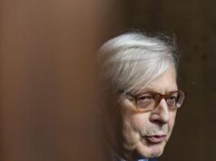 Sgarbi: “Contro di me una cricca di bulli manipolatori”