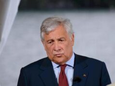 Tajani: “Con Francia e Germania presenteremo proposta missione europea nel Mar Rosso”
