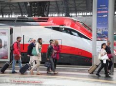 Trenitalia e la promozione su WhatsApp: “E’ una fake”