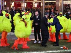 Amadeus e la gag con Fiorello: “John Travolta mi ha guardato male…”