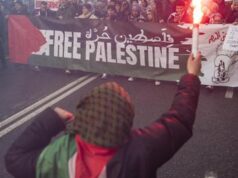 Bologna, corteo pro Palestina sotto sede Rai: scontri con forze ordine
