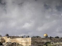 Israele, coloni assaltano il complesso della moschea di al-Aqsa a Gerusalemme est