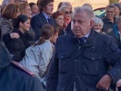 Javier Milei a Roma, fuori programma con gruppo argentini in via Conciliazione