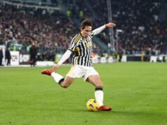 Juve, stop per Chiesa: scontro con Alex Sandro in allenamento
