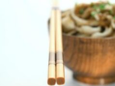 Più ristoranti orientali che pizzerie, in Italia spopola il cibo asiatico