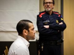 Processo Dani Alves, condannato a 4 anni e 6 mesi per violenza sessuale