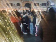 Roma, risse tra gang rivali e coltellate in pieno centro, commercianti scrivono al sindaco
