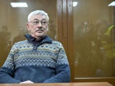 Russia, Oleg Orlov condannato a due anni e sei mesi di colonia penale