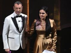 Sanremo 2024, sul palco la mamma di GiòGiò: lacrime e standing ovation