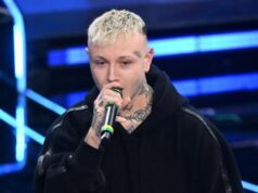 Sanremo, effetto fuori sync per Lazza: cosa è successo
