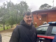 Strage Cutro, il dramma di un sopravvissuto: “Ho perso moglie e tre figli”