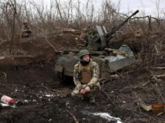 Ucraina, Londra in pressing su Berlino: “Germania deve dare missili Taurus”